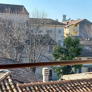  Appartamento Sui Tetti Di Valeggio -
